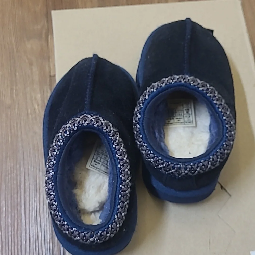 N/A these cozy